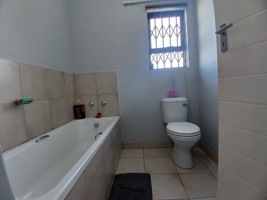 3 Bedroom Property for Sale in Amalinda Eastern Cape